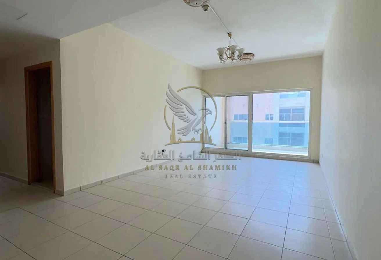 155578063 - Property Main Image