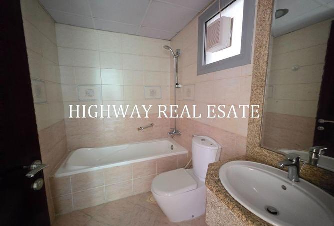 141899803 - Property Image 2