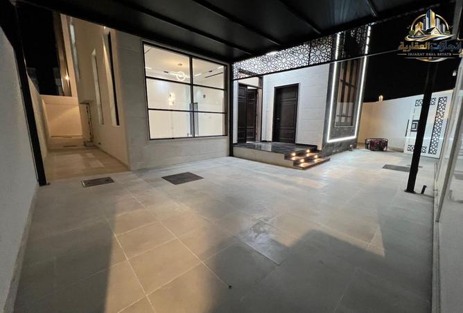 128375719 - Property Image 2