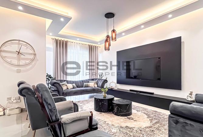 96944728 - Property Main Image