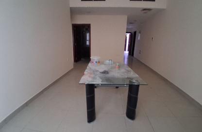 Apartment - 2 - 2 for rent in Fire Station Road - Muwaileh - Sharjah