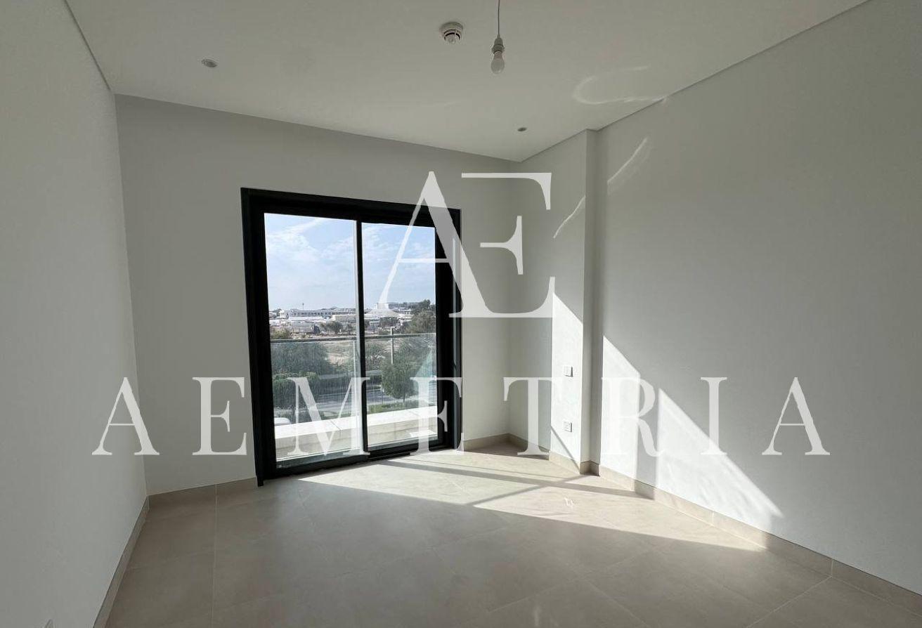 Community Expert | Multiple Options | Best Price photo 8