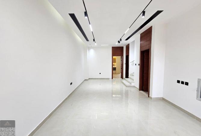 64033170 - صورة العقار 2