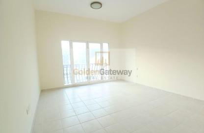 Apartment - 2 Bedrooms - 3 Bathrooms for sale in Building 158 - Contemporary Cluster - Discovery Gardens - Dubai
