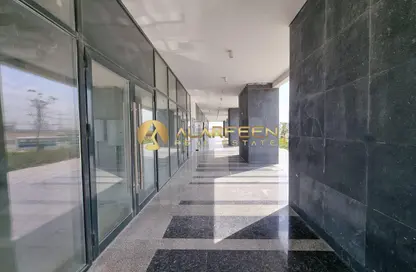 Retail - Studio - 1 Bathroom for rent in AZIZI Riviera 2 - AZIZI Riviera - Meydan One - Meydan - Dubai