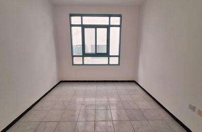 Apartment - 1 Bedroom - 1 Bathroom for rent in Al Butina 9 Building - Al Butina - Sharjah