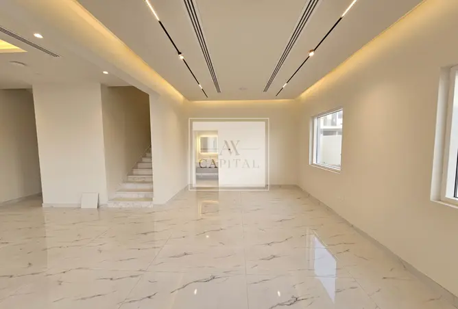 155586147 - Property Image 2