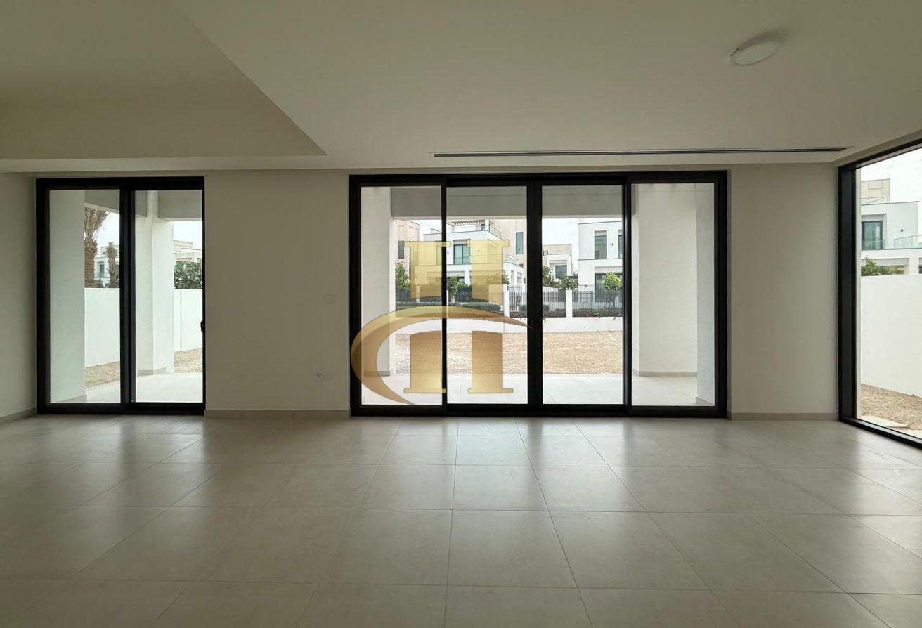 Brand New | Villa | Spacious | Prime Area photo 6