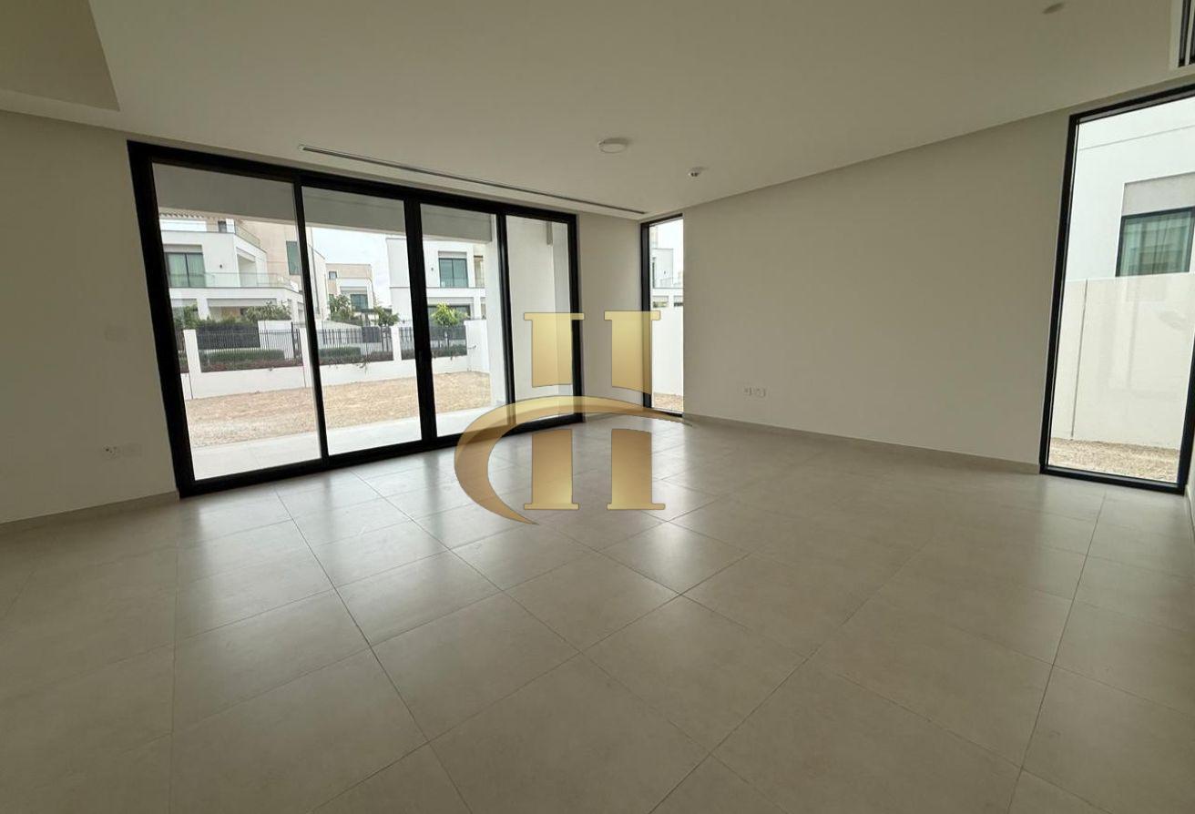 Brand New | Villa | Spacious | Prime Area photo 4