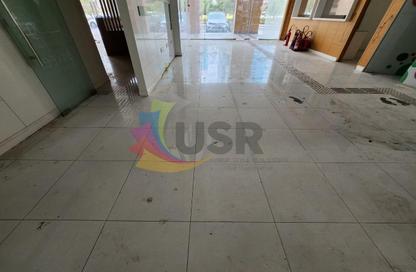 Shop - Studio for rent in Al Mamzar - Deira - Dubai