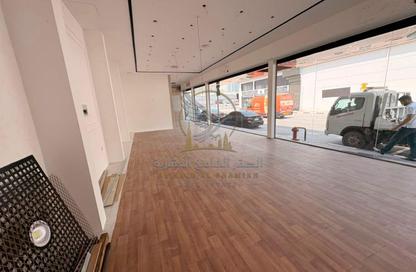 Show Room - Studio - 1 Bathroom for rent in Industrial Area 4 - Sharjah Industrial Area - Sharjah