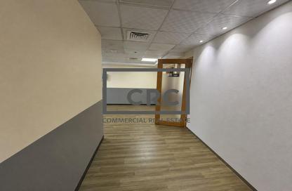 Office Space - Studio - 1 Bathroom for rent in Fortune Executive - JLT Cluster T - Jumeirah Lake Towers - Dubai