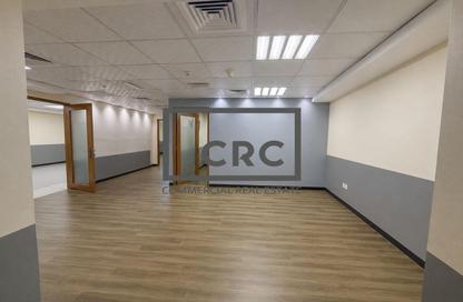 Office Space - Studio - 1 Bathroom for rent in Fortune Executive - JLT Cluster T - Jumeirah Lake Towers - Dubai