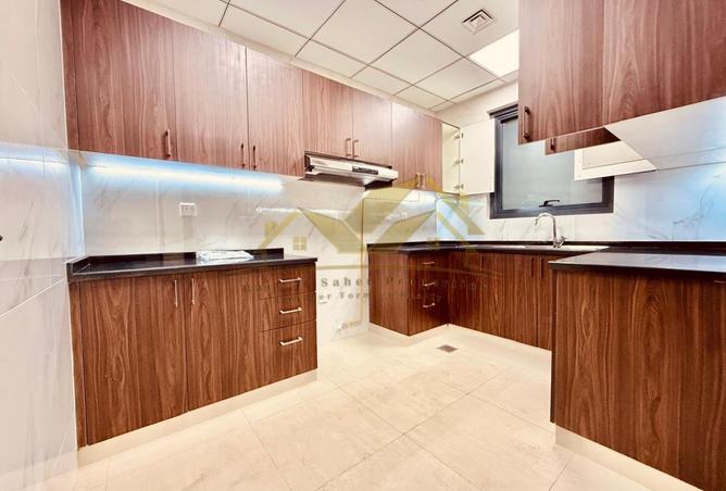 63672377 - Property Image 2