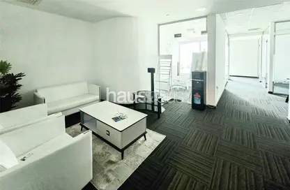 مكتب - استوديو للايجار في القمة - الخليج التجاري - دبي