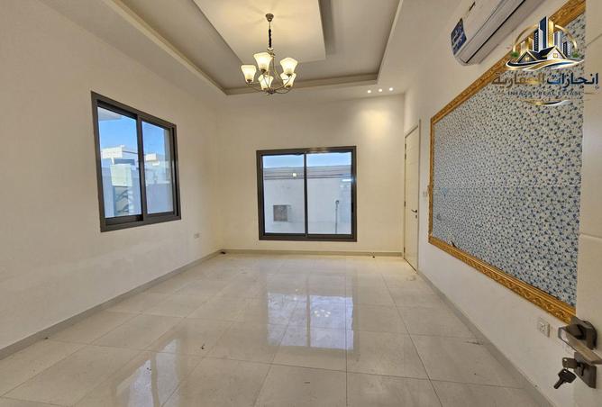 112751058 - Property Image 2