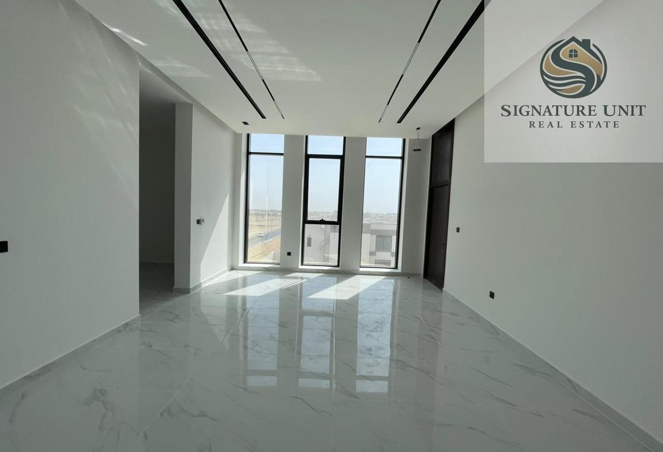 LUXURY 4BR VILLA | POOL | MAJLIS | LIVING HALL photo 10