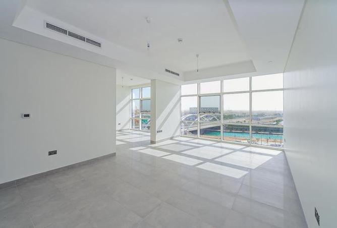 92697333 - Property Image 2