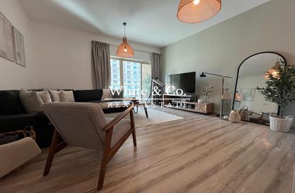 Apartment - 1 Bedroom - 1 Bathroom for rent in Al Arta 4 - Al Arta - Greens - Dubai Apartment - 1 Bedroom - 1 Bathroom for rent in Al Arta 4 - Al Arta - Greens - Dubai