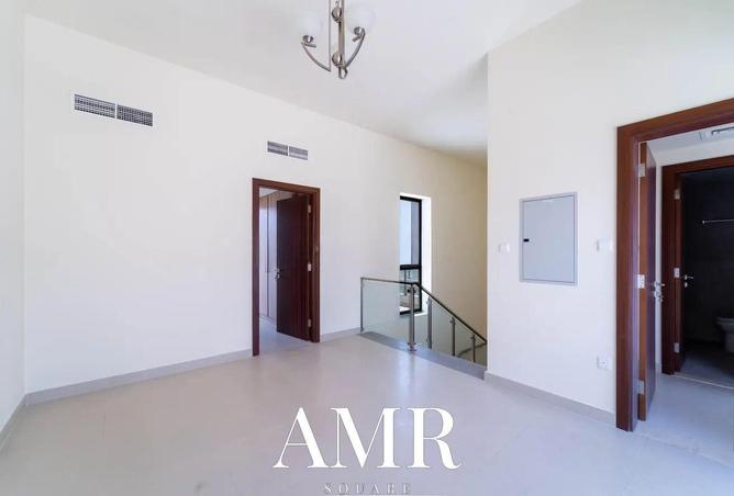 54467329 - Property Image 3