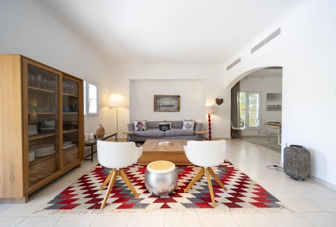 86171023 - Property Image 3