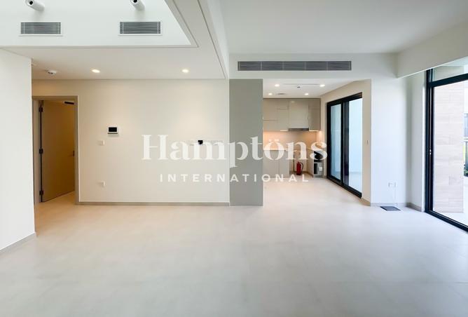 127005912 - Property Image 2