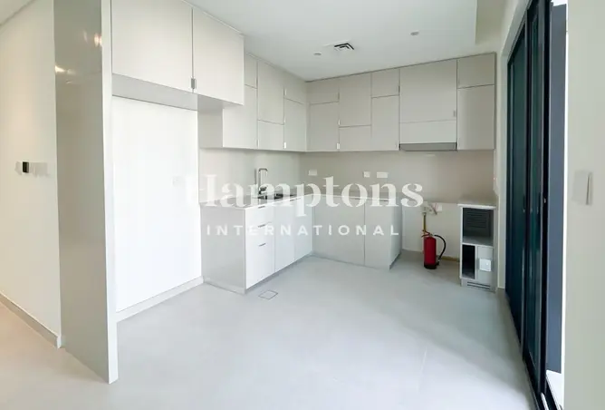 127005912 - Property Image 3