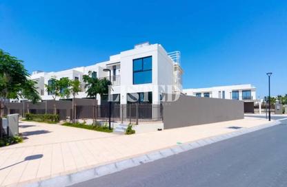 Villa - 3 Bedrooms - 3 Bathrooms for rent in Falcon Island North - Falcon Island - Al Hamra Village - Ras Al Khaimah Villa - 3 Bedrooms - 3 Bathrooms for rent in Falcon Island North - Falcon Island - Al Hamra Village - Ras Al Khaimah