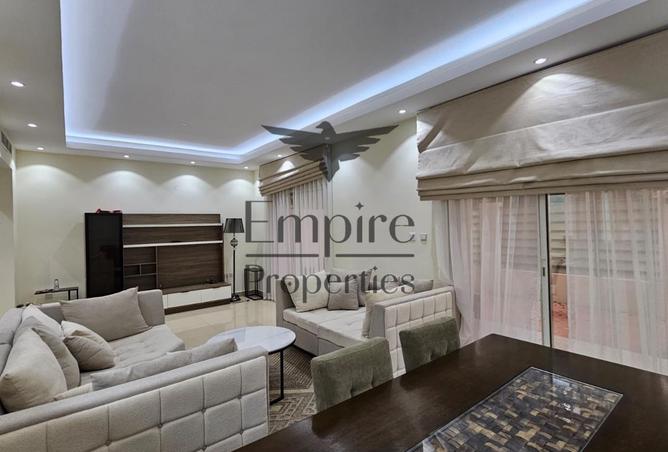 92722793 - Property Image 2
