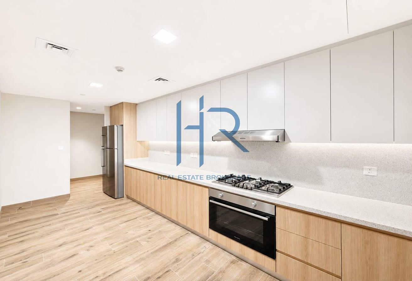 Exclusive | Brand New | Open Layout | Pet Friendly photo 11
