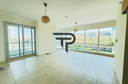 شقة - 2 غرف نوم - 2 حمامات للايجار في فيروايز شرق - فيروايز - ذا فيوز - دبي