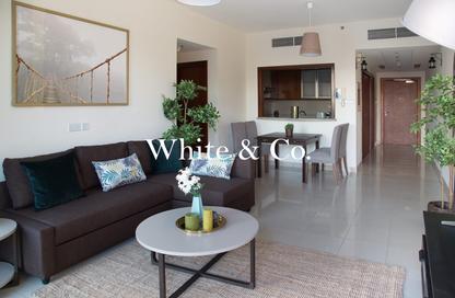 Apartment - 1 Bedroom - 2 Bathrooms for sale in Standpoint Tower 1 - Standpoint Towers - Downtown Dubai - Dubai