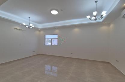 Apartment - 2 Bedrooms - 2 Bathrooms for rent in Al Niyadat - Al Ain