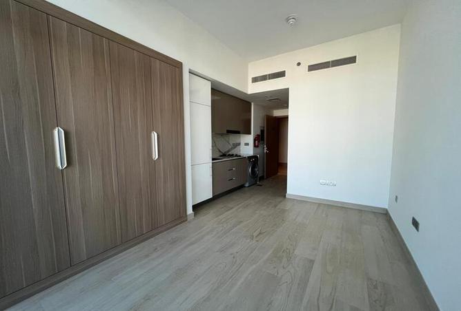 82389959 - Property Main Image