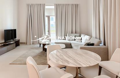 Apartment - 1 - 1 for sale in Views F - Yas Golf Collection - Yas Island - Abu Dhabi