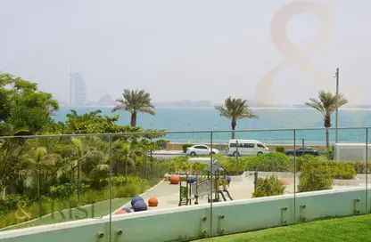 Apartment - 1 Bedroom - 2 Bathrooms for rent in Azizi Mina - The Crescent - Palm Jumeirah - Dubai