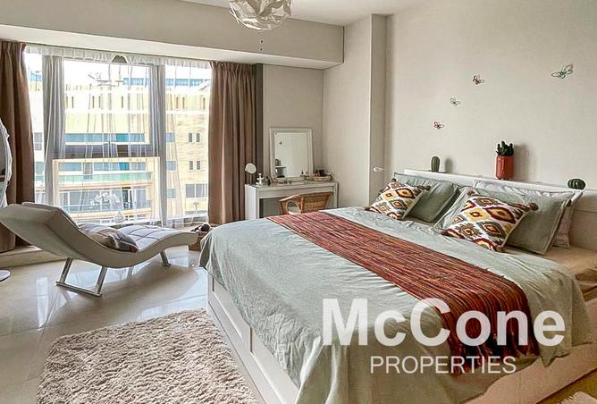 2-bed apartment in Sparkle Tower 2 · Furnished · Maid's room — photo 3