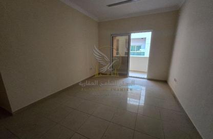 Apartment - 1 Bedroom - 2 Bathrooms for rent in Al Qulaya'ah - Al Sharq - Sharjah