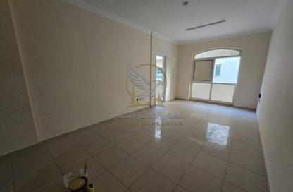 Apartment - 1 Bedroom - 2 Bathrooms for rent in Al Qulaya'ah - Al Sharq - Sharjah