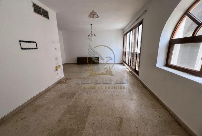 145067932 - Property Image 3