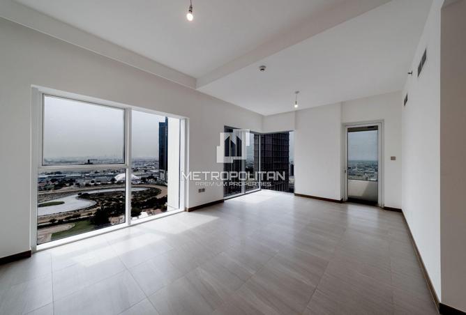 70270422 - Property Image 3