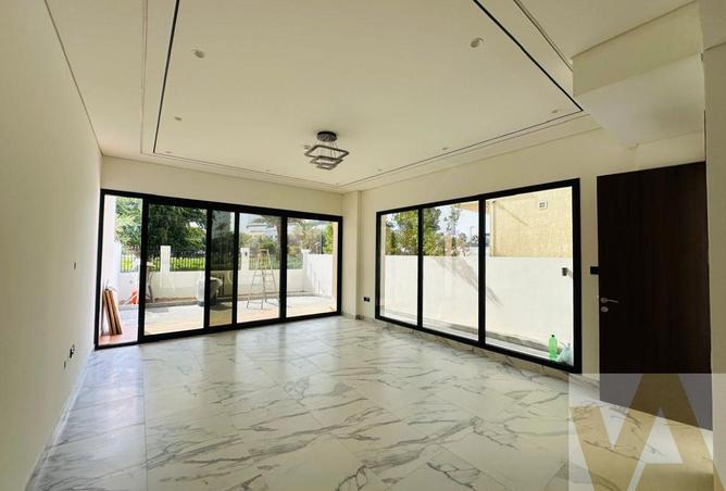 70694003 - Property Image 3