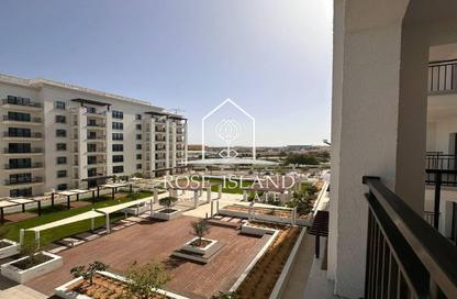 Apartment - 2 - 2 for rent in Views F - Yas Golf Collection - Yas Island - Abu Dhabi Apartment - 2 - 2 for rent in Views F - Yas Golf Collection - Yas Island - Abu Dhabi