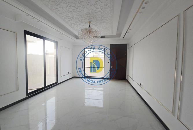 69494120 - Property Image 2