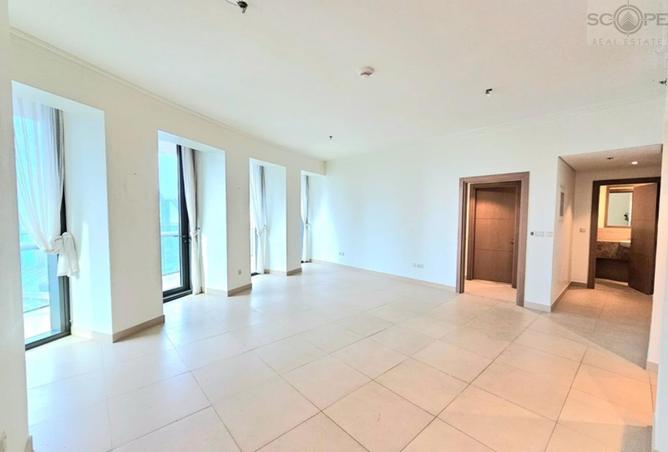 56144000 - Property Image 2