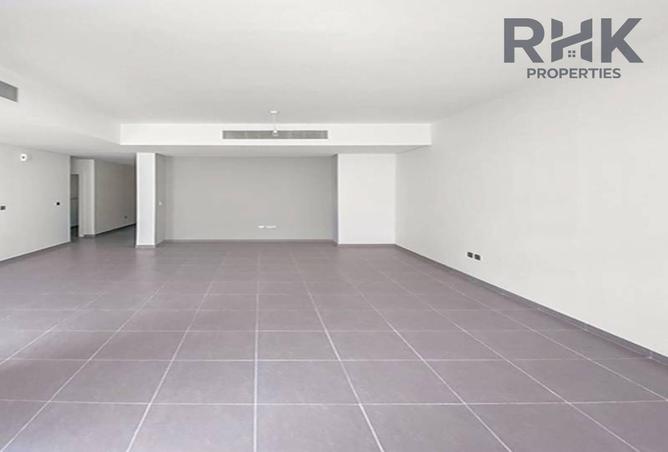 96960786 - Property Image 2