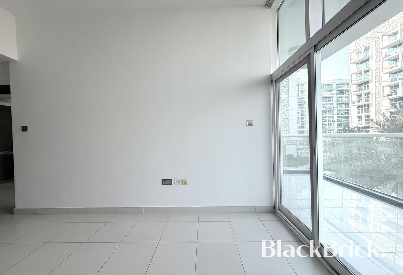 Ready to move in | Well maintained 2BR | Open View photo 9