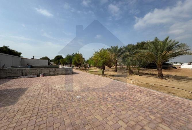 87863000 - صورة العقار 3
