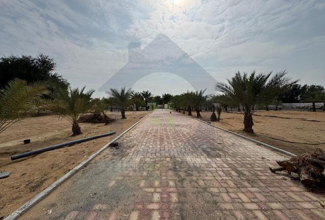 87863000 - صورة العقار 2