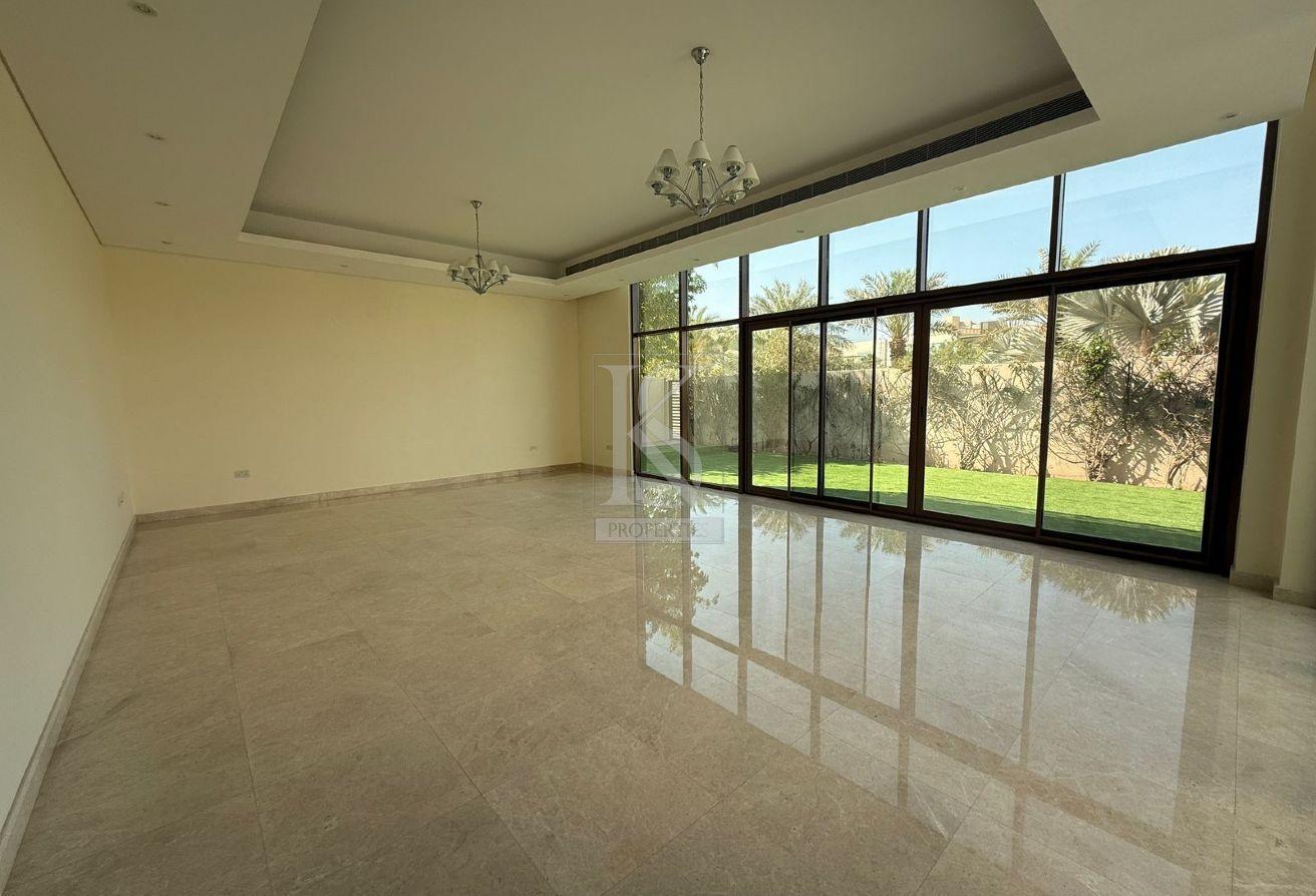 Living, Exclusivity, and Tranquility photo 9